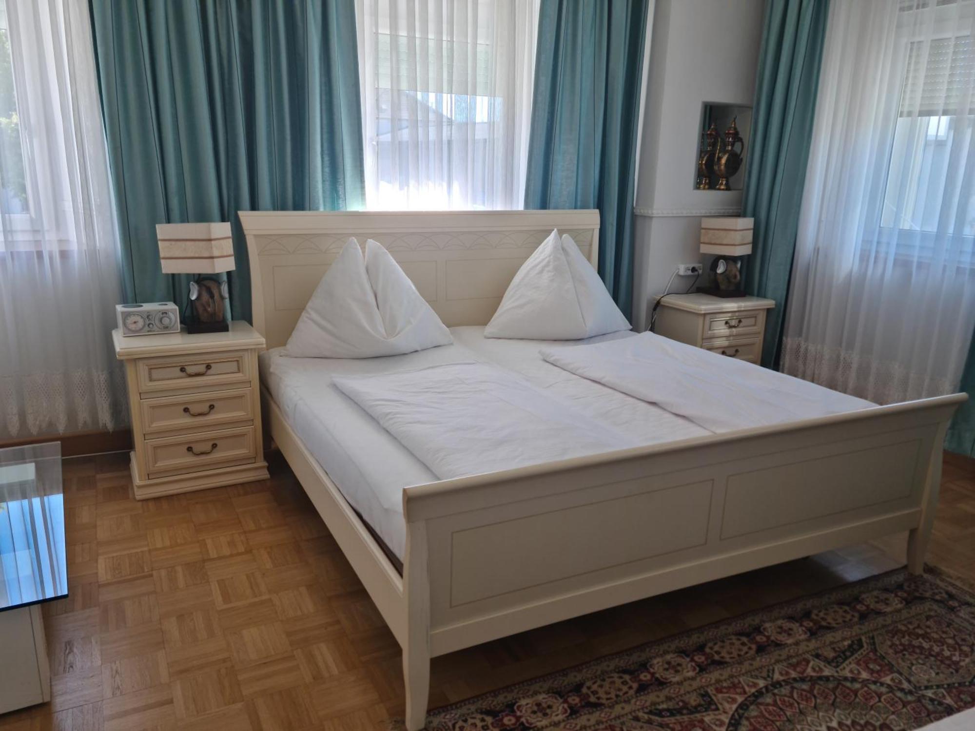 Attnang-Puchheim Hoeckner Plaza Hotel מראה חיצוני תמונה