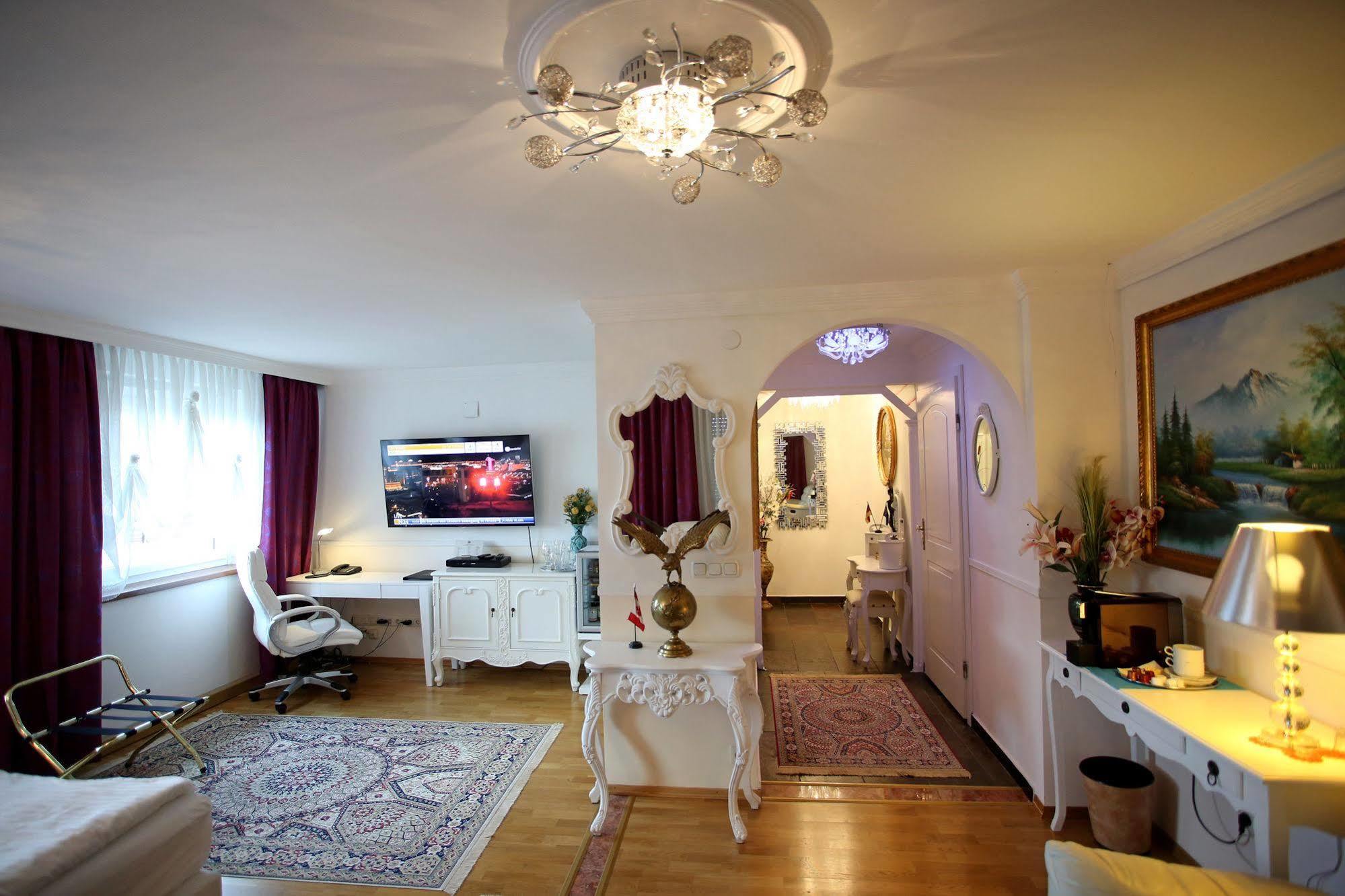 Attnang-Puchheim Hoeckner Plaza Hotel מראה חיצוני תמונה